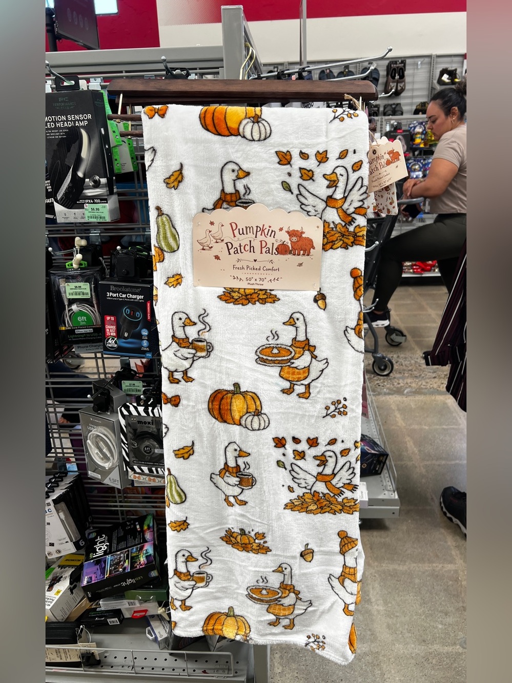 NEW Pumpkin Patch Pall Fall Goose Throw Blanket 50”x70” Harvest Pumpkin Coffee